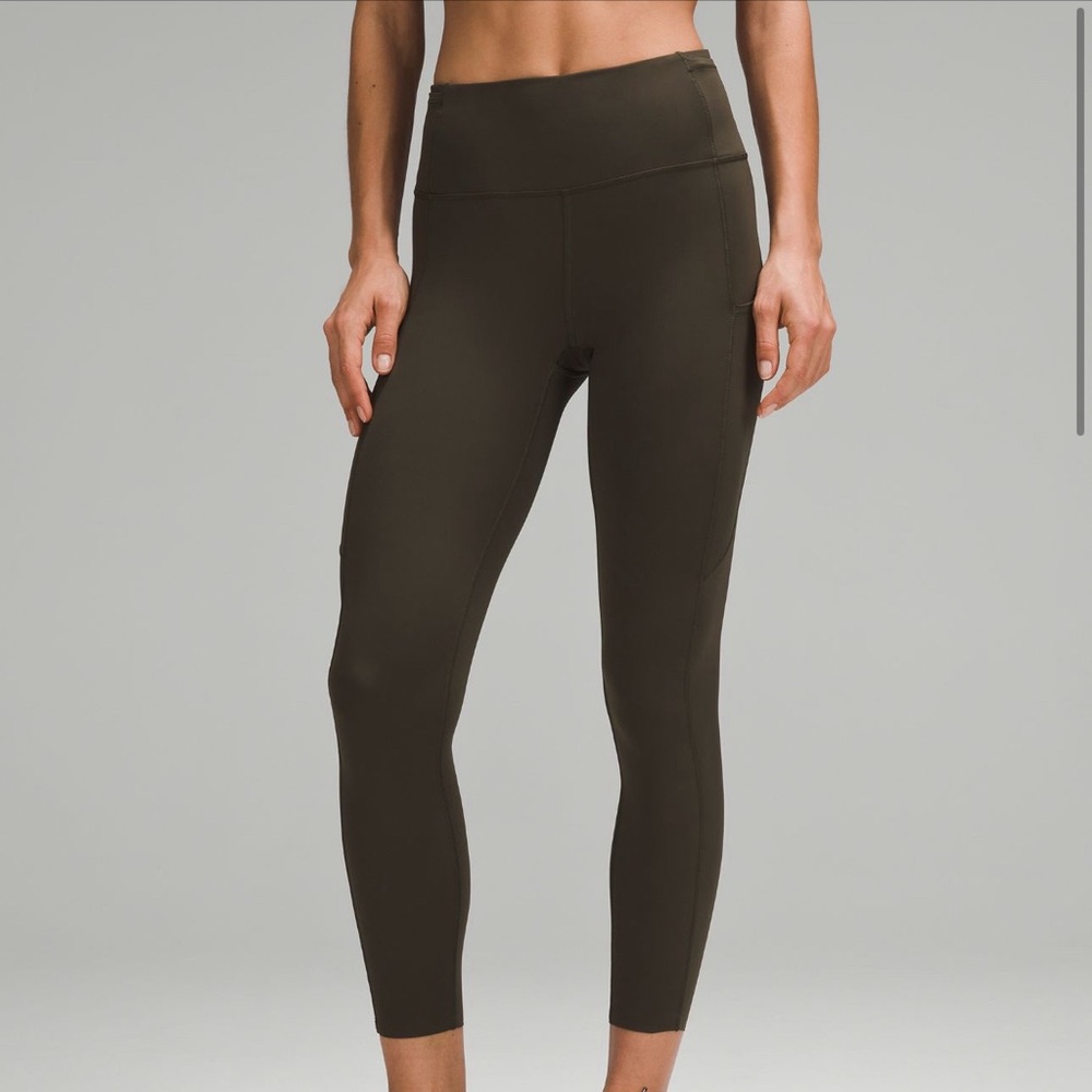 Barely worn lululemon leggings